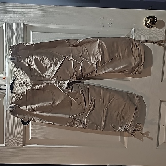 Women's khaki drawstring capris - Picture 5 of 5